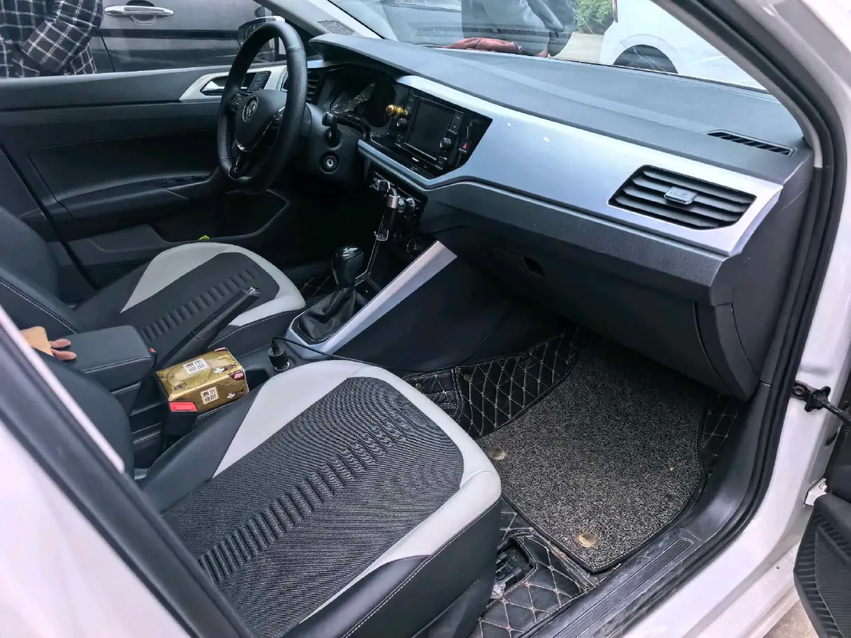 2021 DongFeng Aeolus AX7 1.6T 170HP L4 6AT,autocango,china used car exporter,china ev exporter,chinese used car exporter,chinese used ev exporter