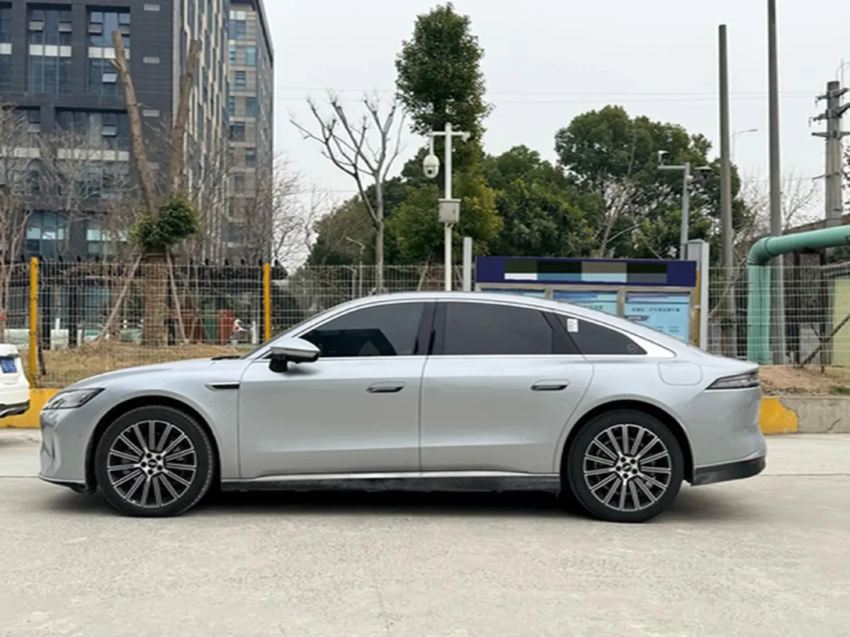 2025 Fulwin FulwinA9L 1.5T 156HP L4 1DHT PHEV,autocango,china used car exporter,china ev exporter,chinese used car exporter,chinese used ev exporter