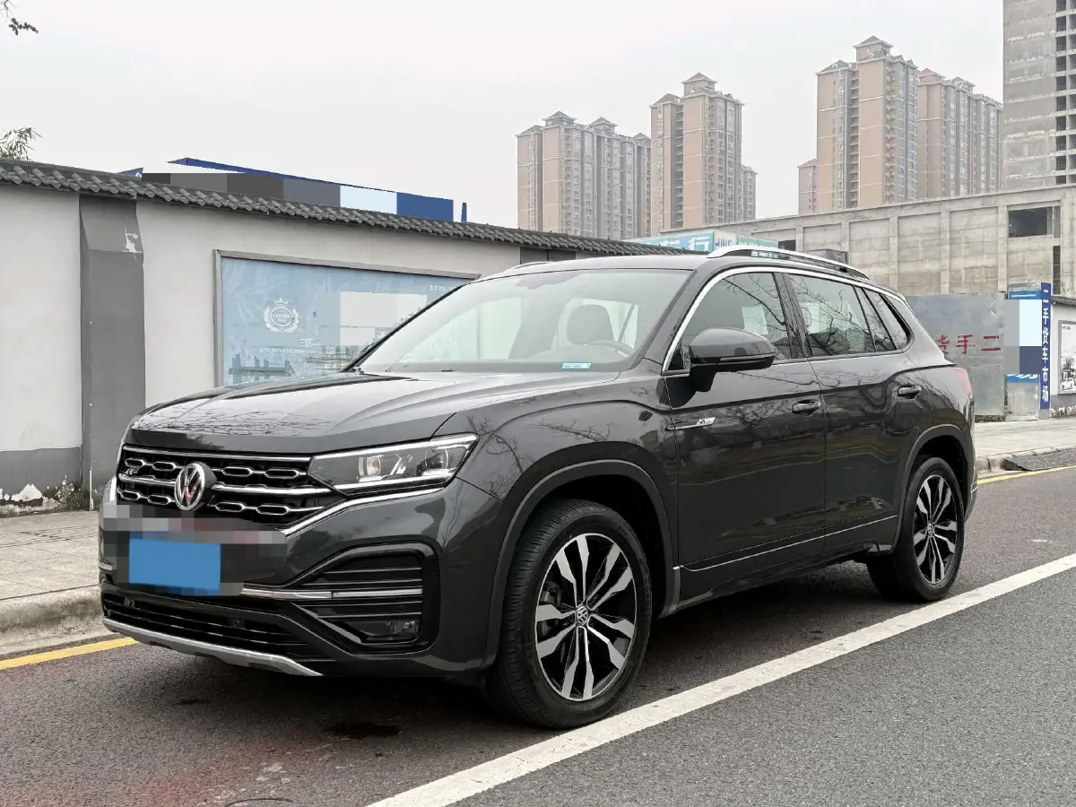 2020 Volkswagen Tayron 2.0T 220HP L4 7DCT