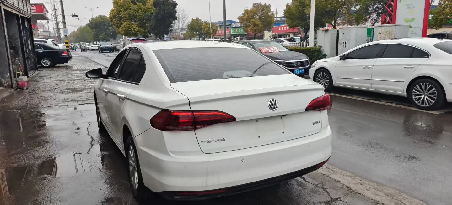 2019 Bestune T77 1.2T 143HP L4 7DCT,autocango,china used car exporter,china ev exporter,chinese used car exporter,chinese used ev exporter