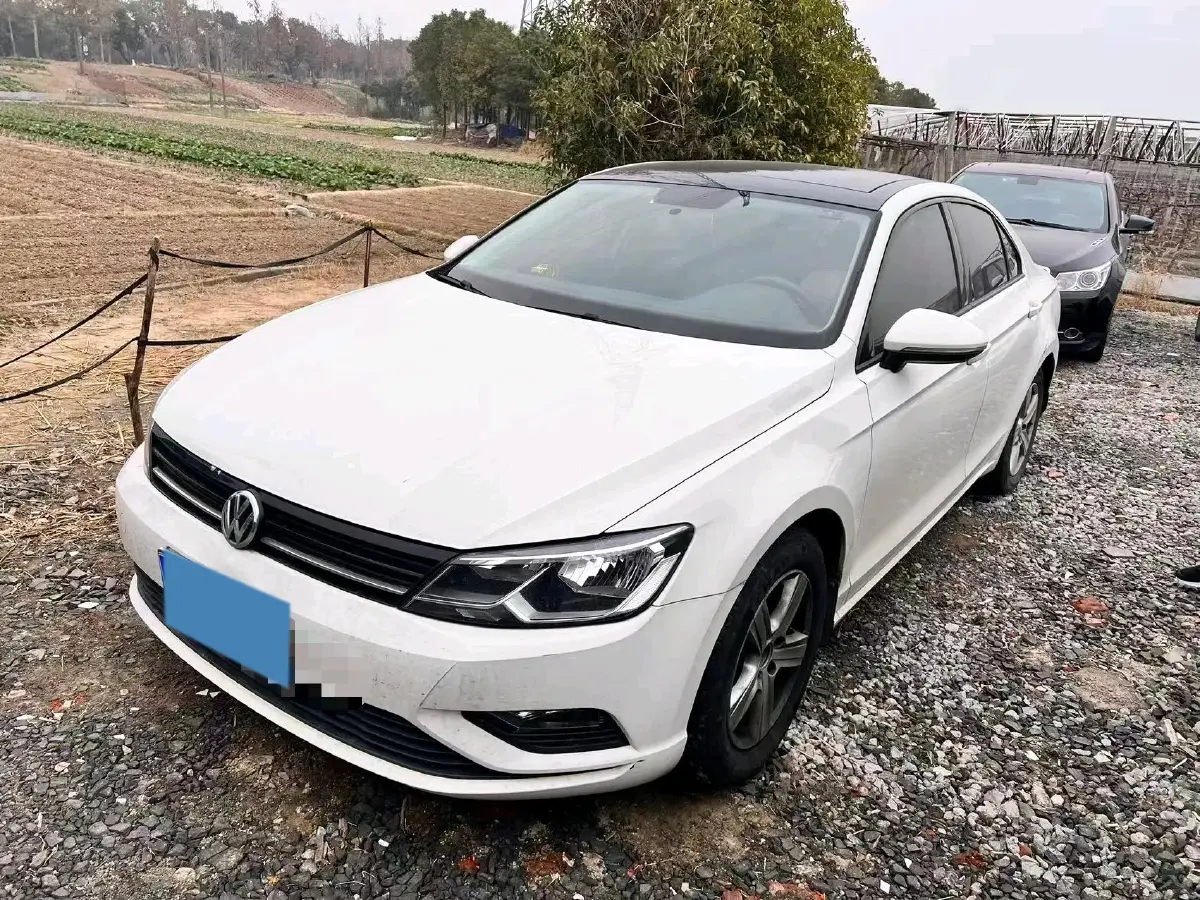 2018 Volkswagen Lamando 1.4T 131HP L4 7DCT