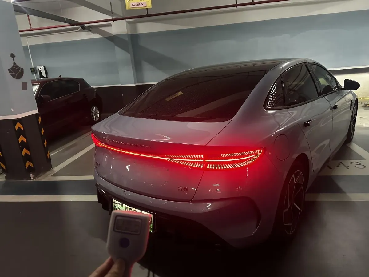 2022 AITO AITO M5 Range Extended 125HP REEV 40KWH,autocango,china used car exporter,china ev exporter,chinese used car exporter,chinese used ev exporter