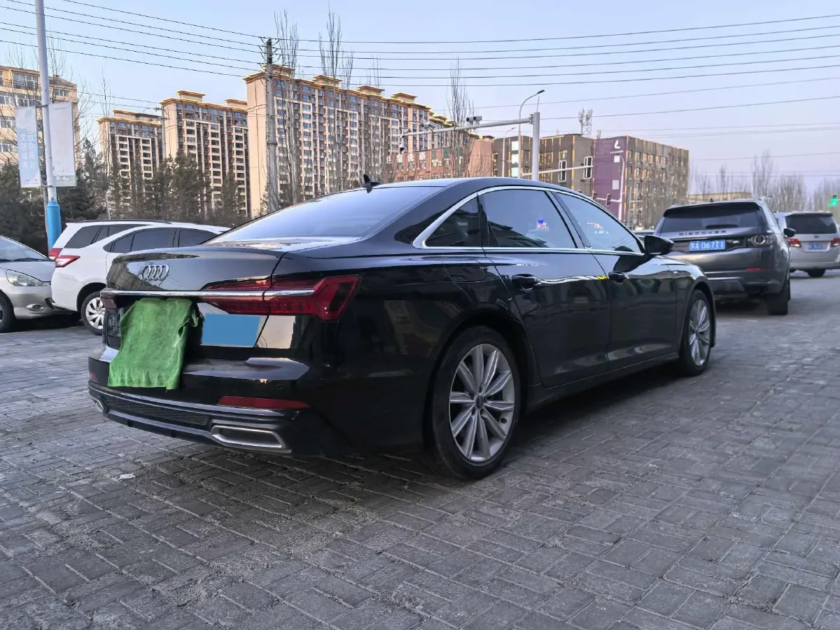 2020 Audi A6L 2.0T 224HP L4 7DCT,autocango,china used car exporter,china ev exporter,chinese used car exporter,chinese used ev exporter