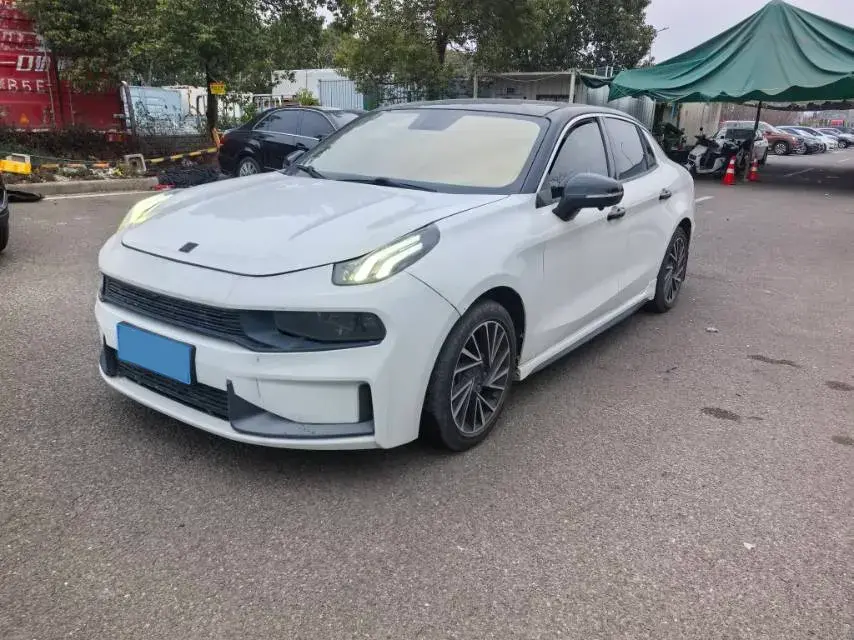 2021 LYNK&CO 03 2.0T 190HP L4 6AT