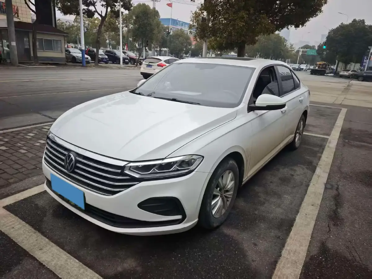 2023 Volkswagen Lavida 1.5L 113HP L4 6AT