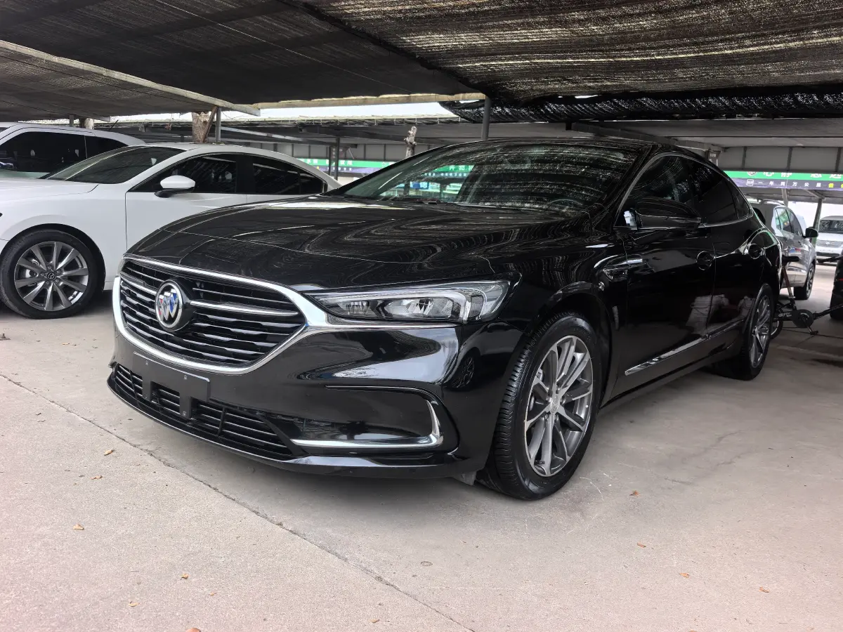 2022 Buick Larcosse 2.0T 237HP L4 9AT