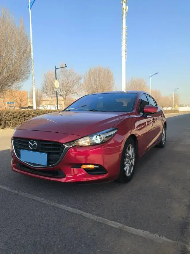 2017 Mazda 3 Axela 1.5L 117HP L4 6AT