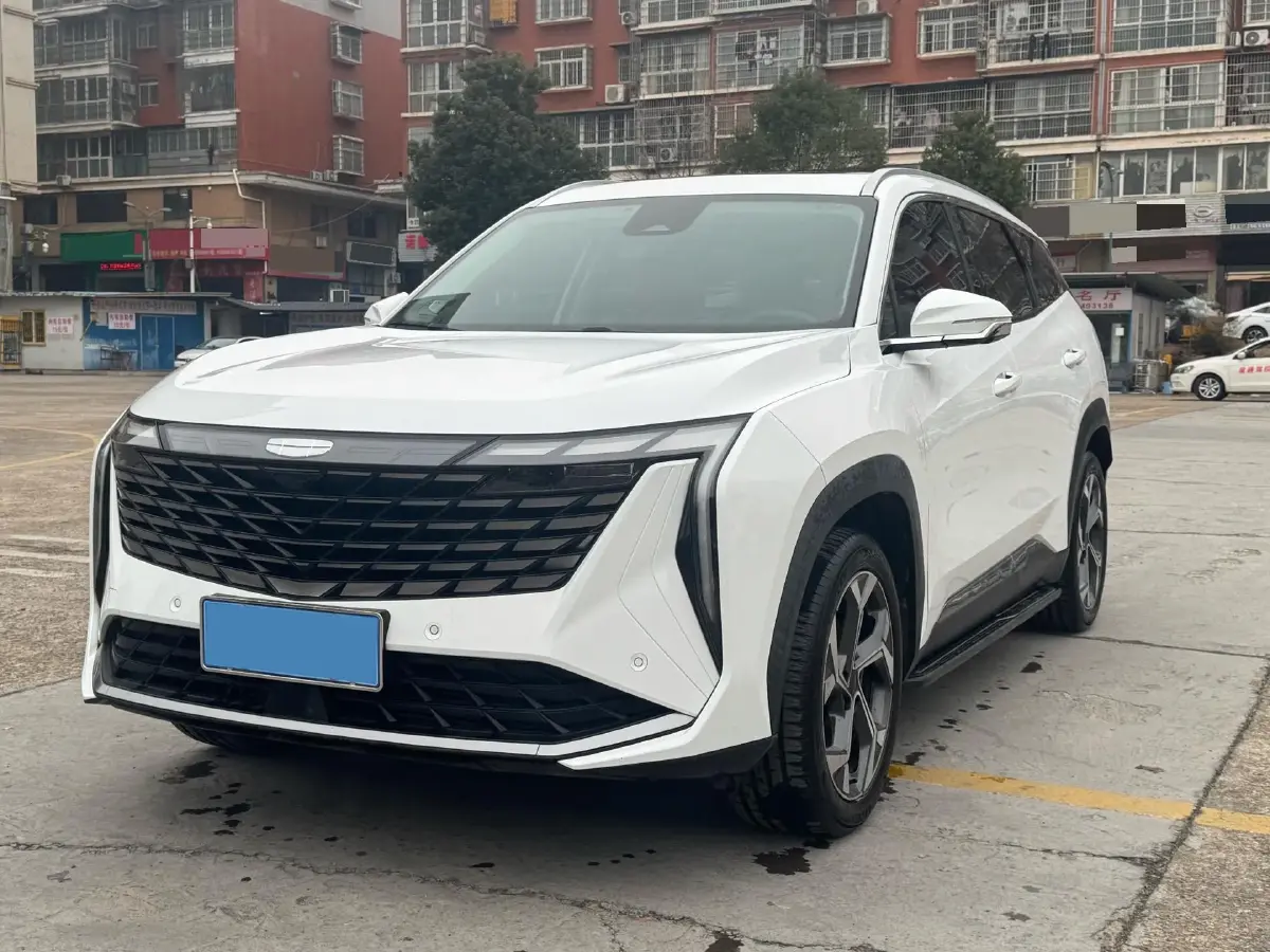 2023 Geely StarRay 1.5T 181HP L4 7DCT