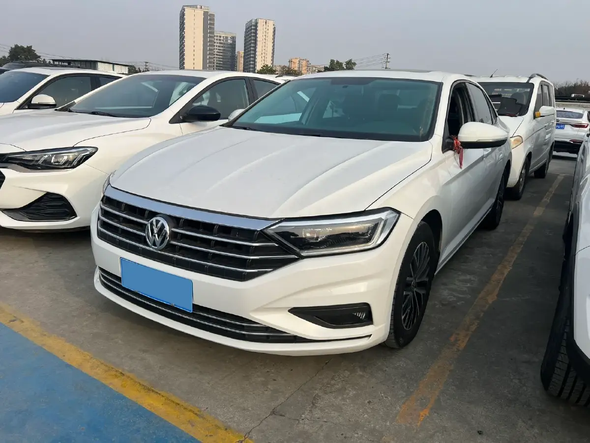 2019 Volkswagen Tharu 1.4T 150HP L4 7DCT