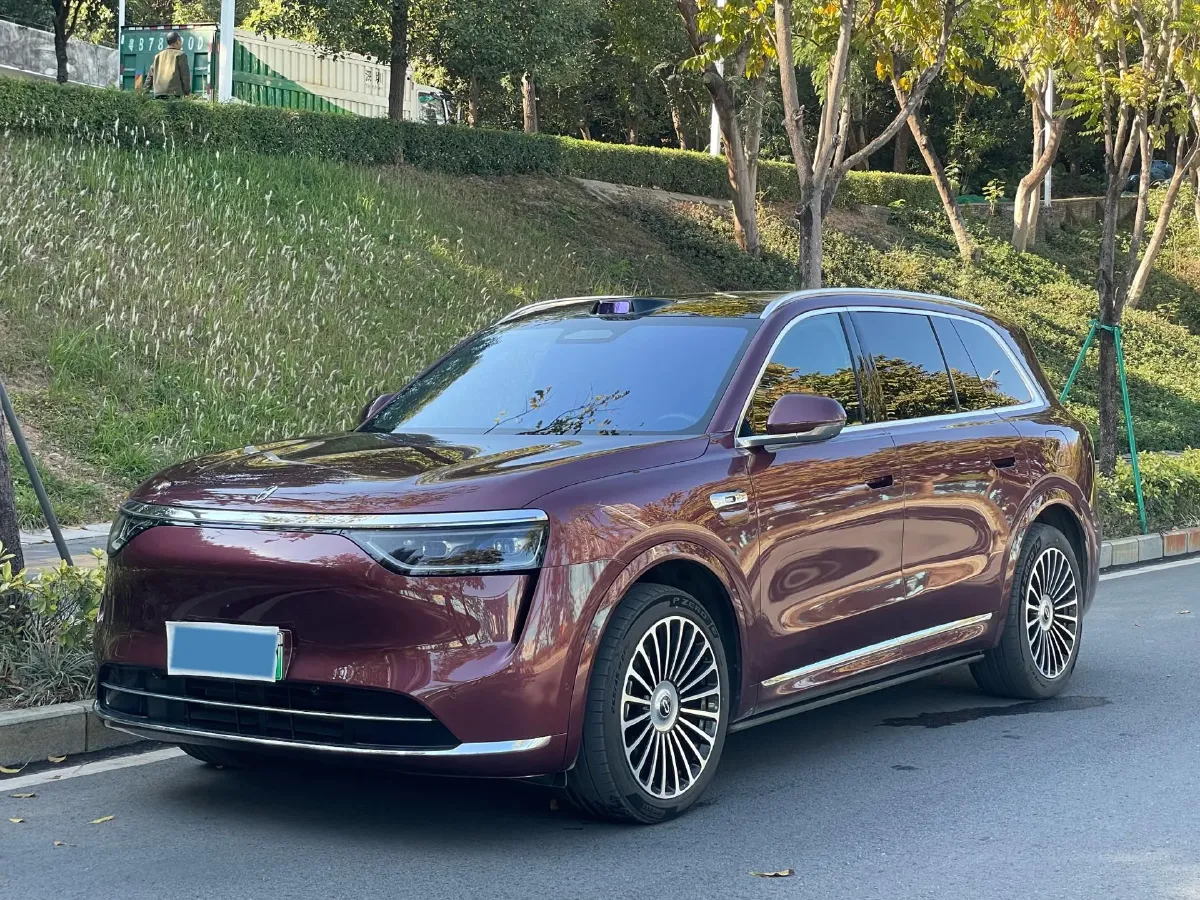 2025 AITO AITO M8 REEV 160HP REEV 53.4KWH,autocango,china used car exporter,china ev exporter,chinese used car exporter,chinese used ev exporter