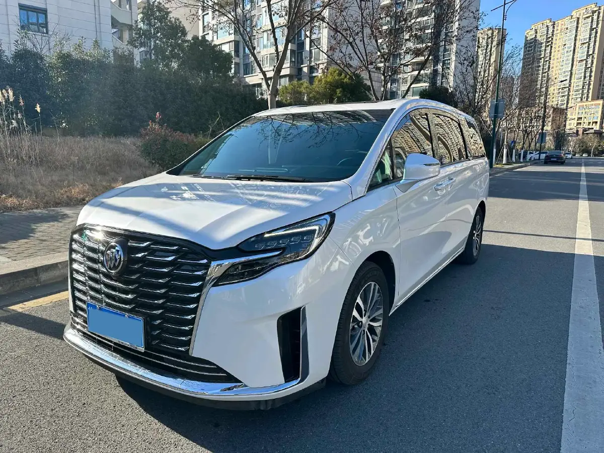 2022 Buick GL8 2.0T 237HP L4 9AT