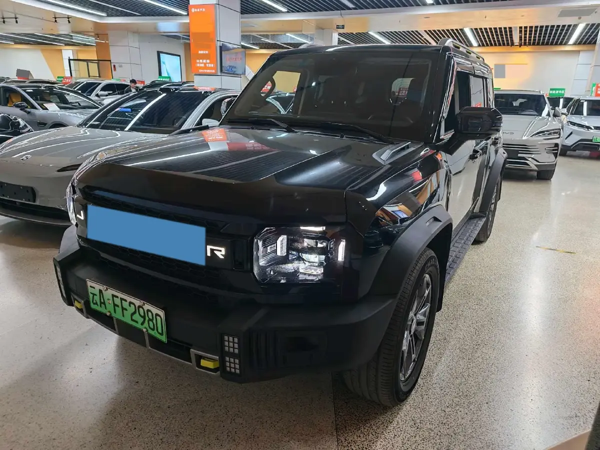 2024 Jetour ShanHai TravellerC-DM 1.5T 156HP L4 3DHT PHEV 26.7KWH