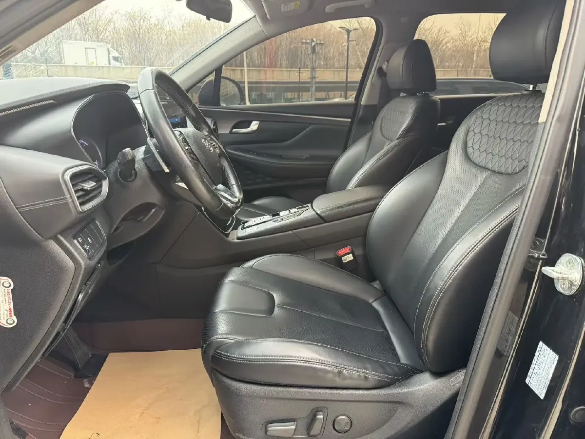 2019 Hyundai Santafe 2.0T 240HP L4 8AT,autocango,china used car exporter,china ev exporter,chinese used car exporter,chinese used ev exporter