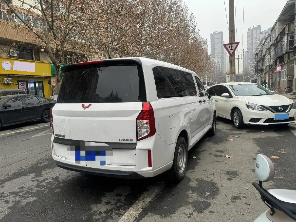 2022 WuLing ZhengChen 2.0L 136HP L4 6MT,autocango,china used car exporter,china ev exporter,chinese used car exporter,chinese used ev exporter