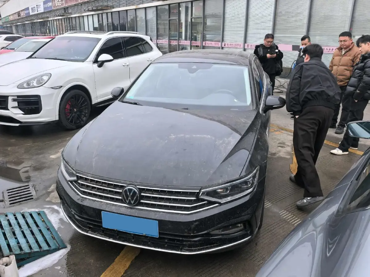 2023 Volkswagen Magotan 2.0T 186HP L4 7DCT