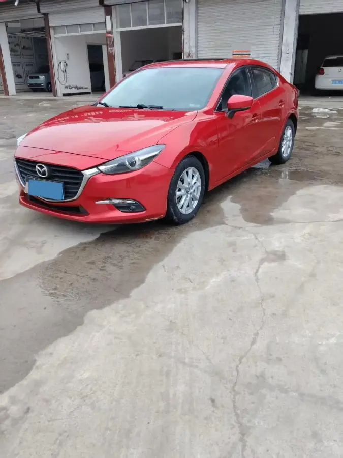 2017 Mazda 3 Axela 1.5L 117HP L4 6AT