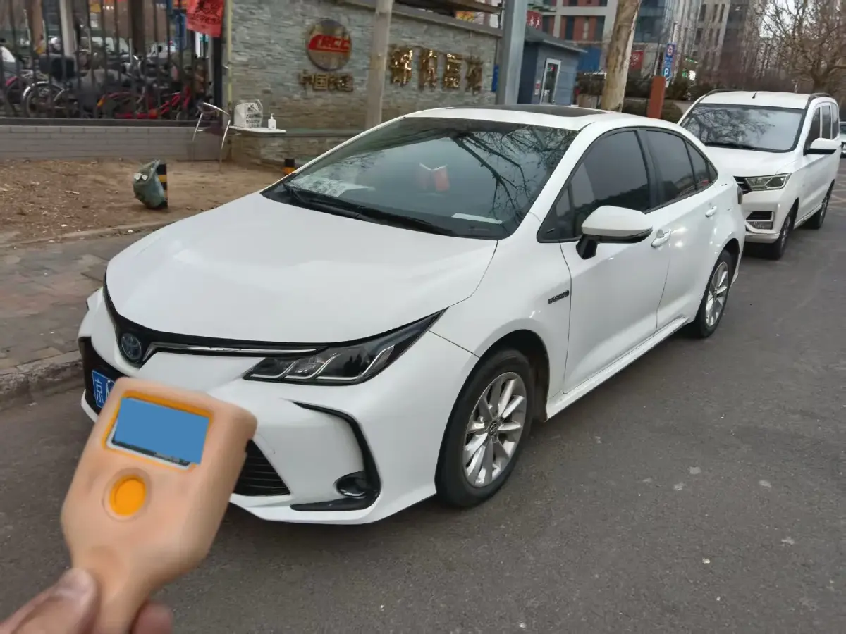 2021 Toyota Corolla 1.8L 98HP L4 E-CVT Hybrid