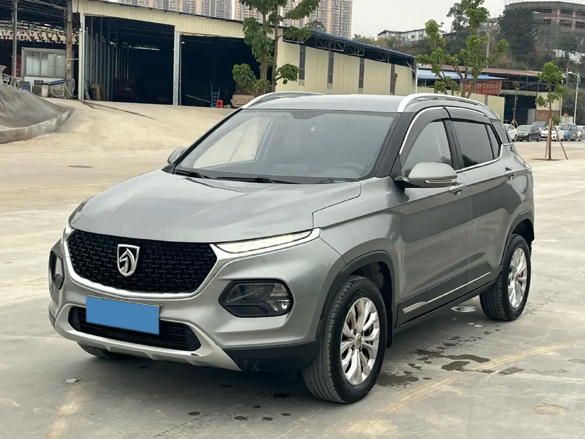 2019 BaoJun 730 1.5L 105HP L4 6MT