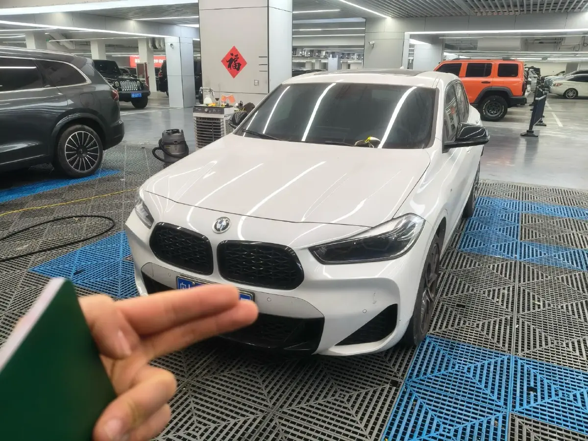 2021 BMW X2 2.0T 192HP L4 7DCT