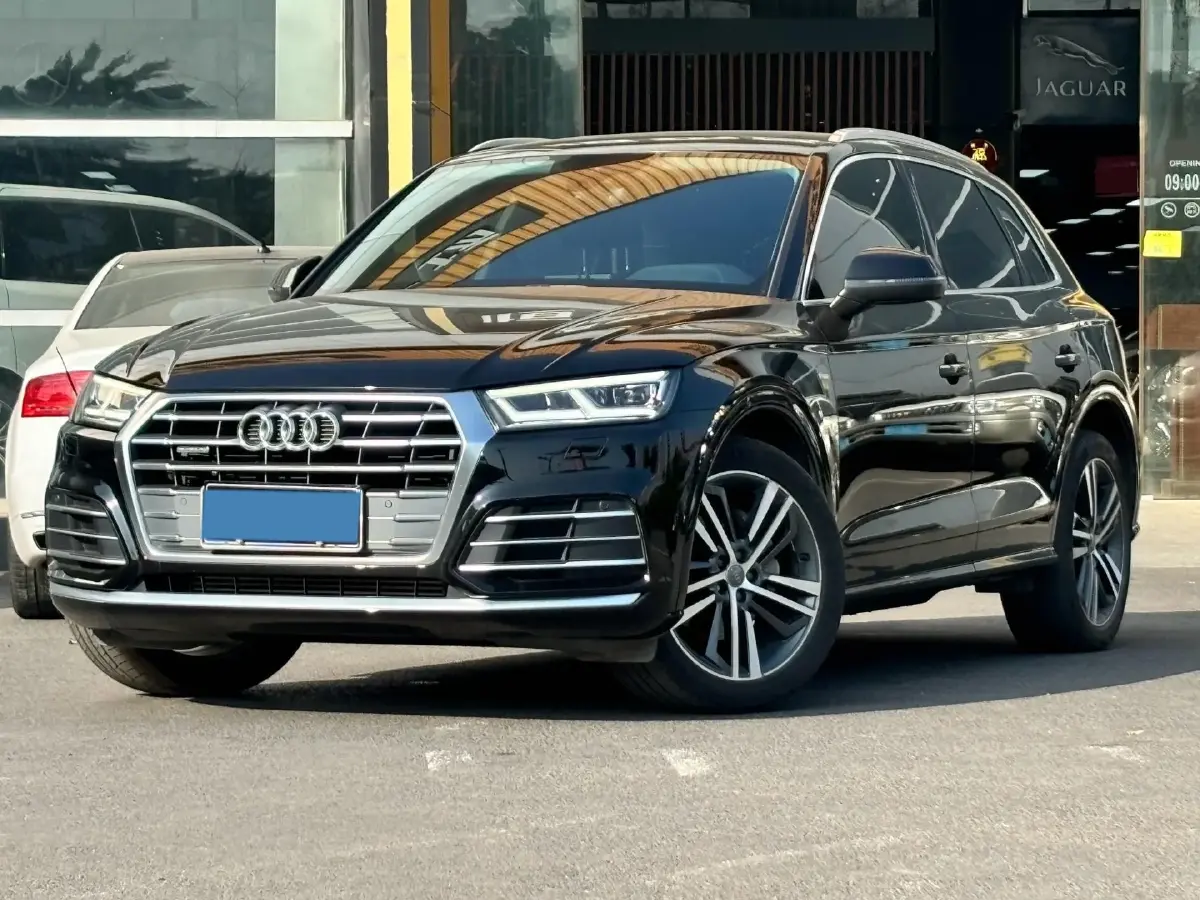 2020 Audi Q5L 2.0T 190HP L4 7DCT