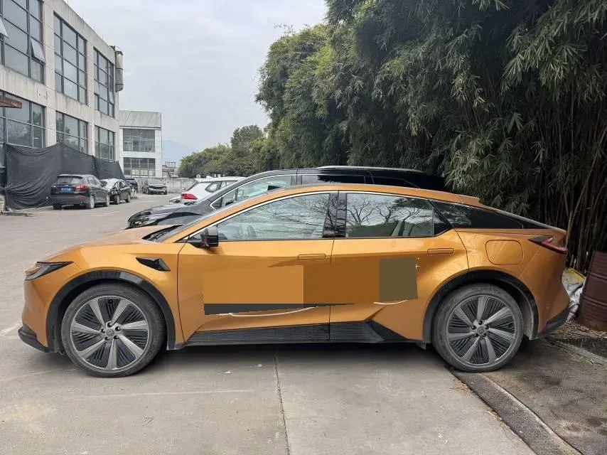 2025 Toyota bZ5 BEV,autocango,china used car exporter,china ev exporter,chinese used car exporter,chinese used ev exporter