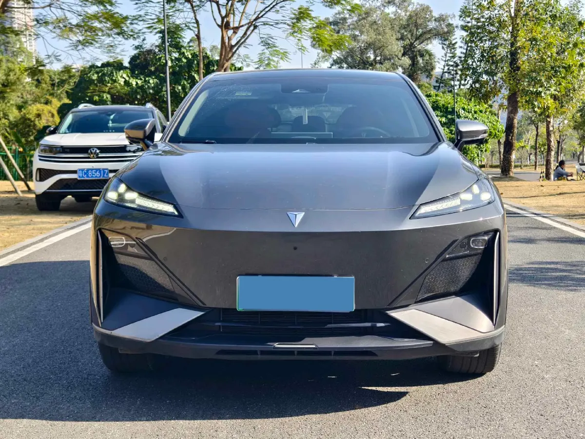 2023 Deepal S07 1.5L 95HP L4 REEV 31.73KWH,autocango,china used car exporter,china ev exporter,chinese used car exporter,chinese used ev exporter