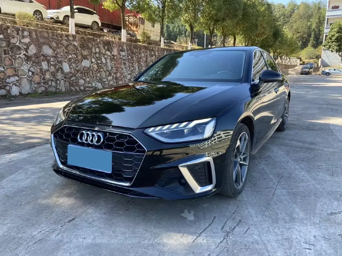 2020 Audi A4L 2.0T 190HP L4 7DCT