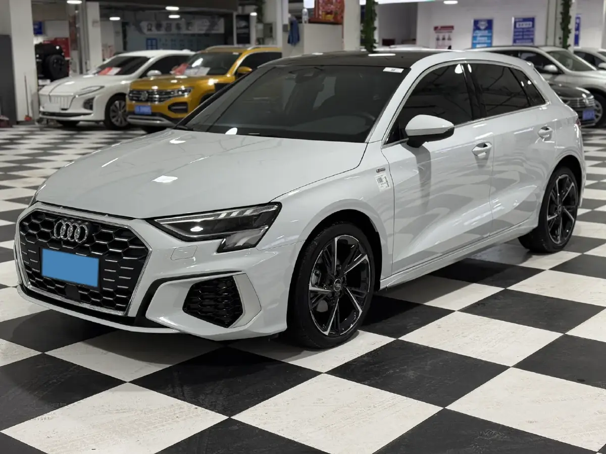 2023 Audi A3 1.4T 150HP L4 7DCT