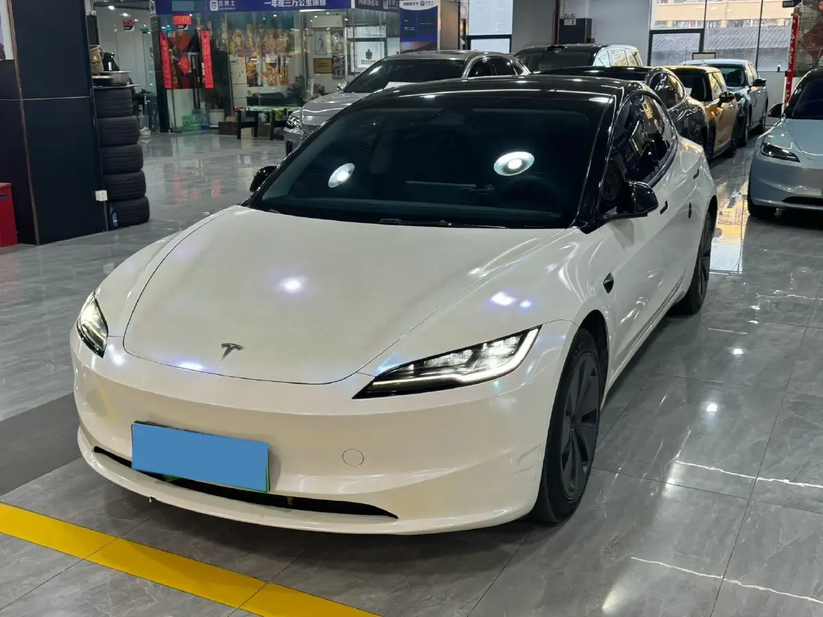 2023 HYPTEC GT BEV 80KWH