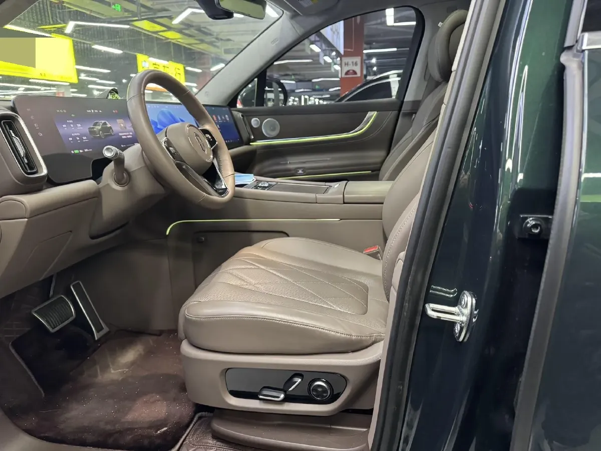 2024 AITO AITO M9 BEV 100KWH,autocango,china used car exporter,china ev exporter,chinese used car exporter,chinese used ev exporter