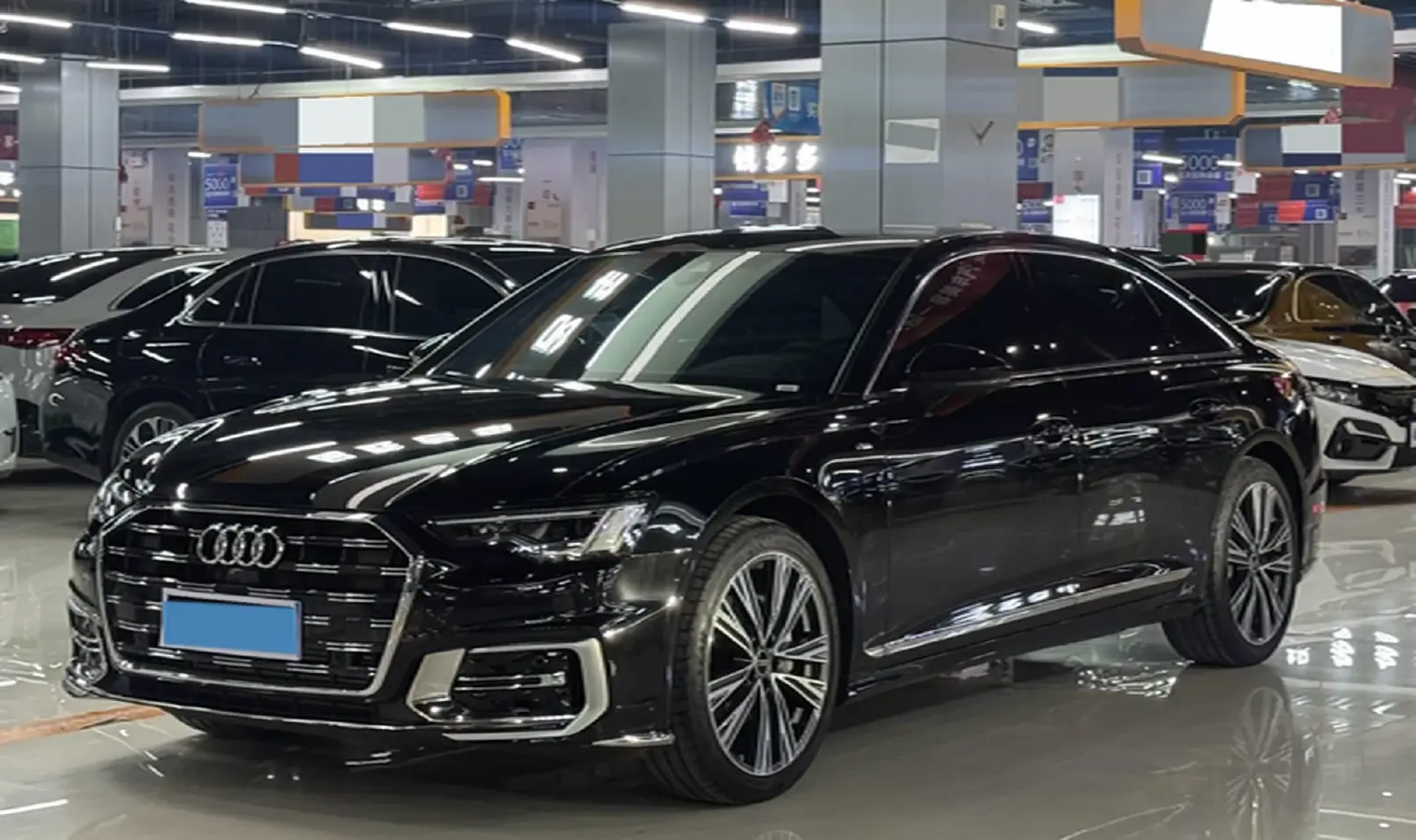 2025 Audi A6L 2.0T 245HP L4 7DCT