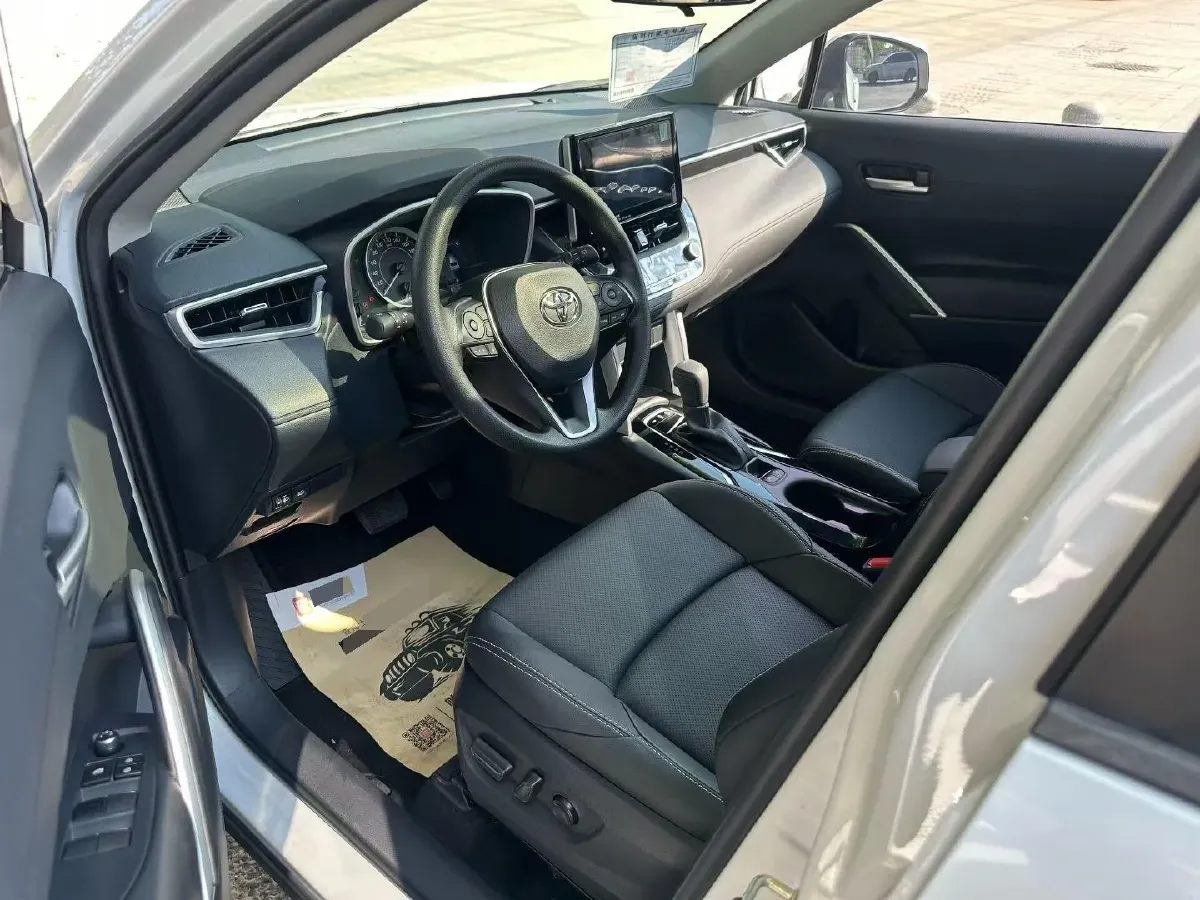 2023 Toyota Frontlander 2.0L 171HP L4 CVT,autocango,china used car exporter,china ev exporter,chinese used car exporter,chinese used ev exporter