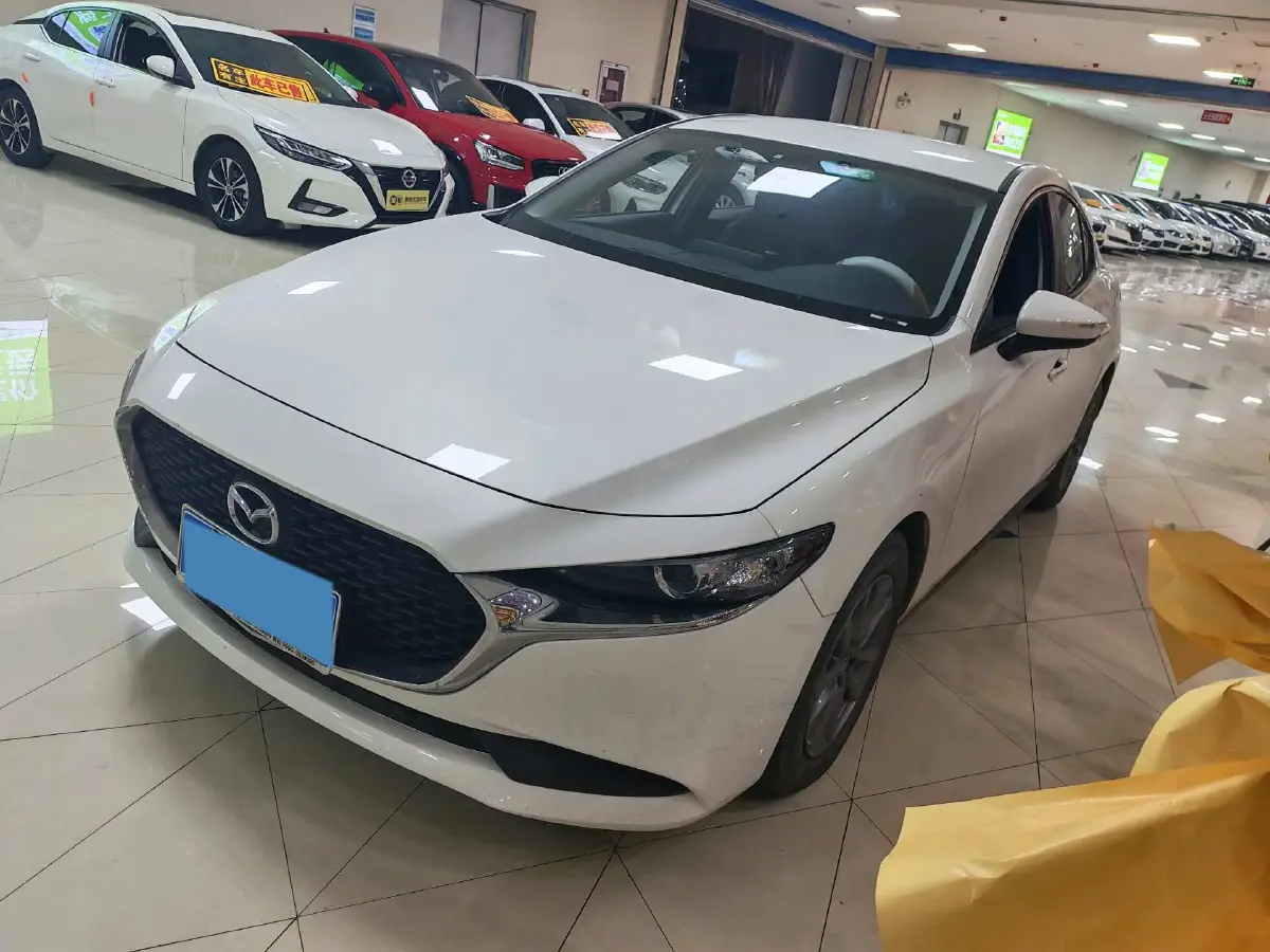 2023 Mazda 3 Axela 2.0L 158HP L4 6AT