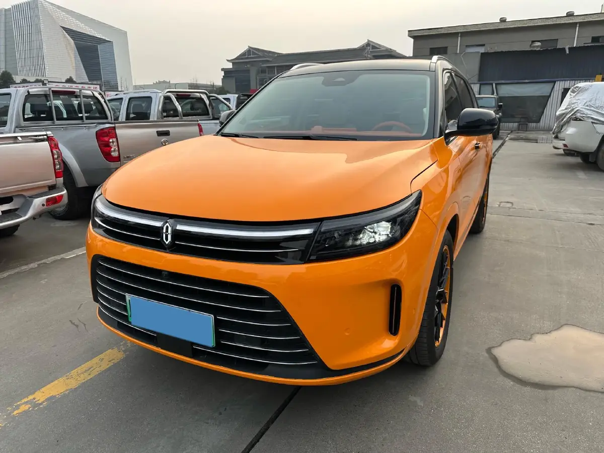 2022 Infiniti Q50L 2.0T 211HP L4 7AT