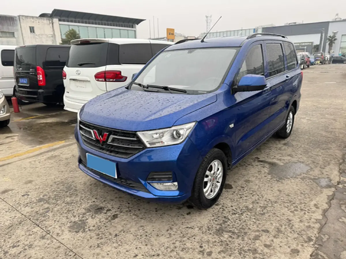 2019 WuLing HongGuang 1.5L 99HP L4 6MT