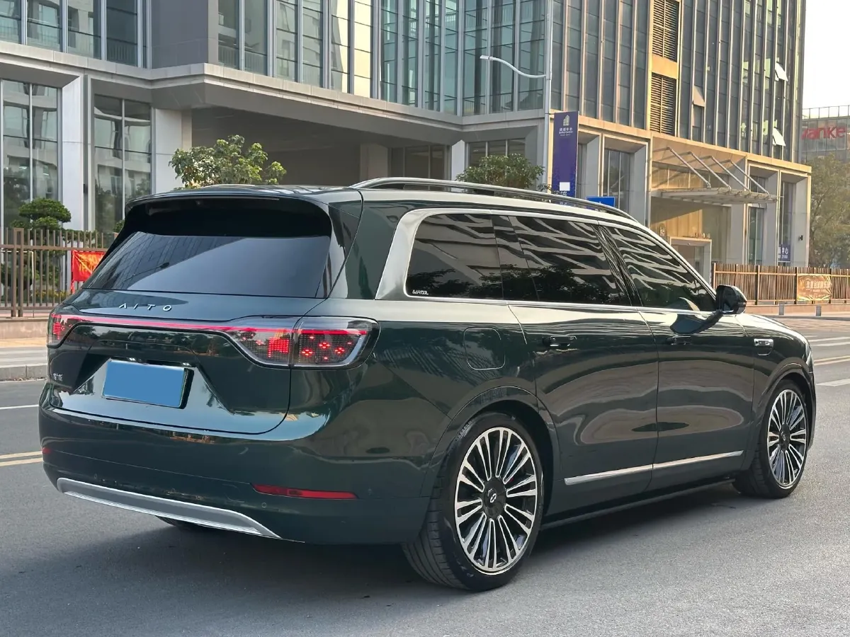 2024 AITO AITO M9 1.5T 152HP L4 REEV 42KWH,autocango,china used car exporter,china ev exporter,chinese used car exporter,chinese used ev exporter