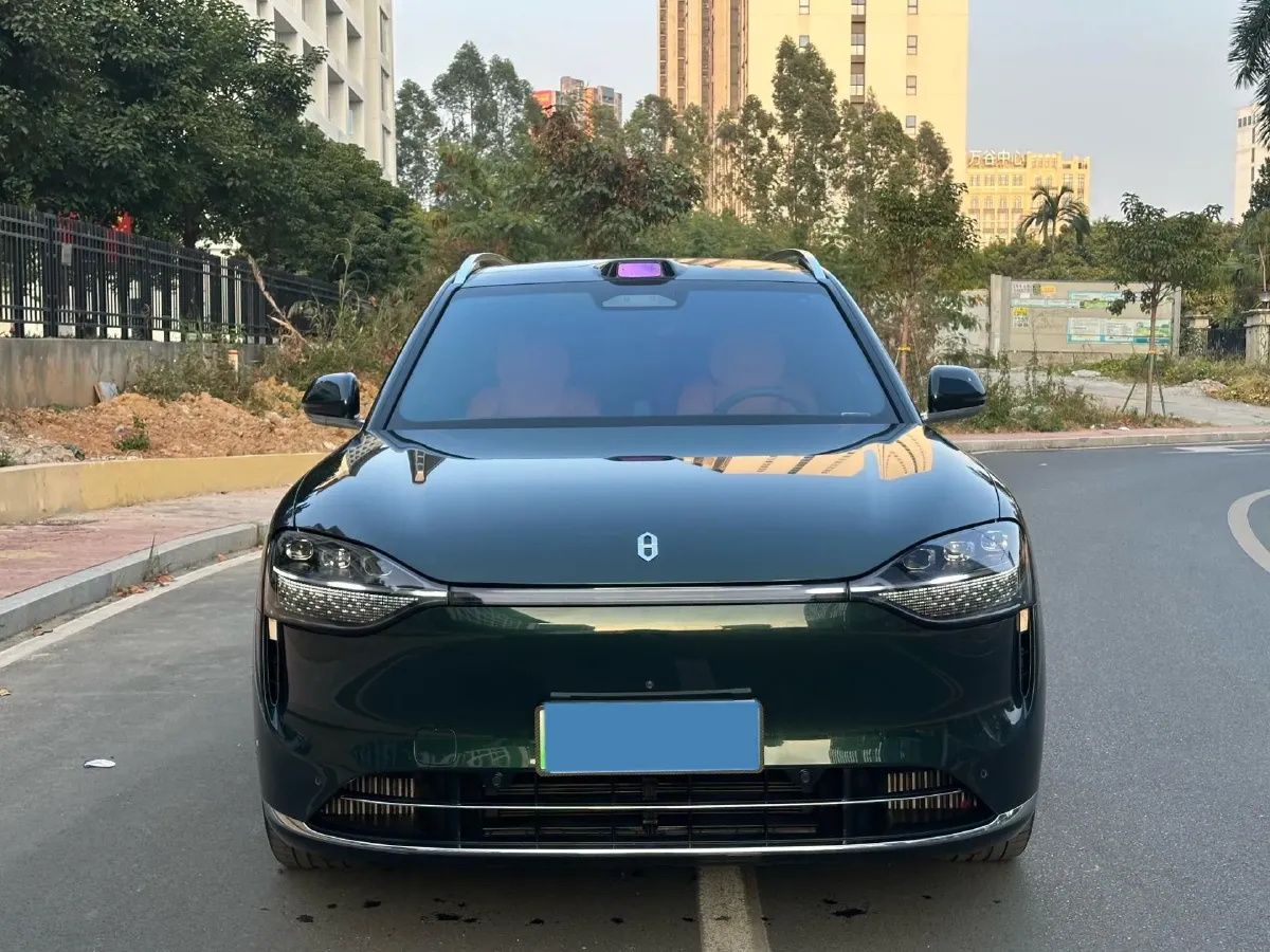 2024 AITO AITO M9 1.5T 152HP L4 REEV 42KWH,autocango,china used car exporter,china ev exporter,chinese used car exporter,chinese used ev exporter