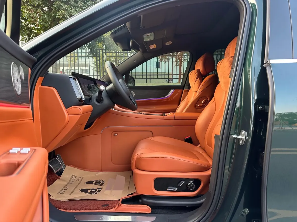 2024 AITO AITO M9 1.5T 152HP L4 REEV 42KWH,autocango,china used car exporter,china ev exporter,chinese used car exporter,chinese used ev exporter