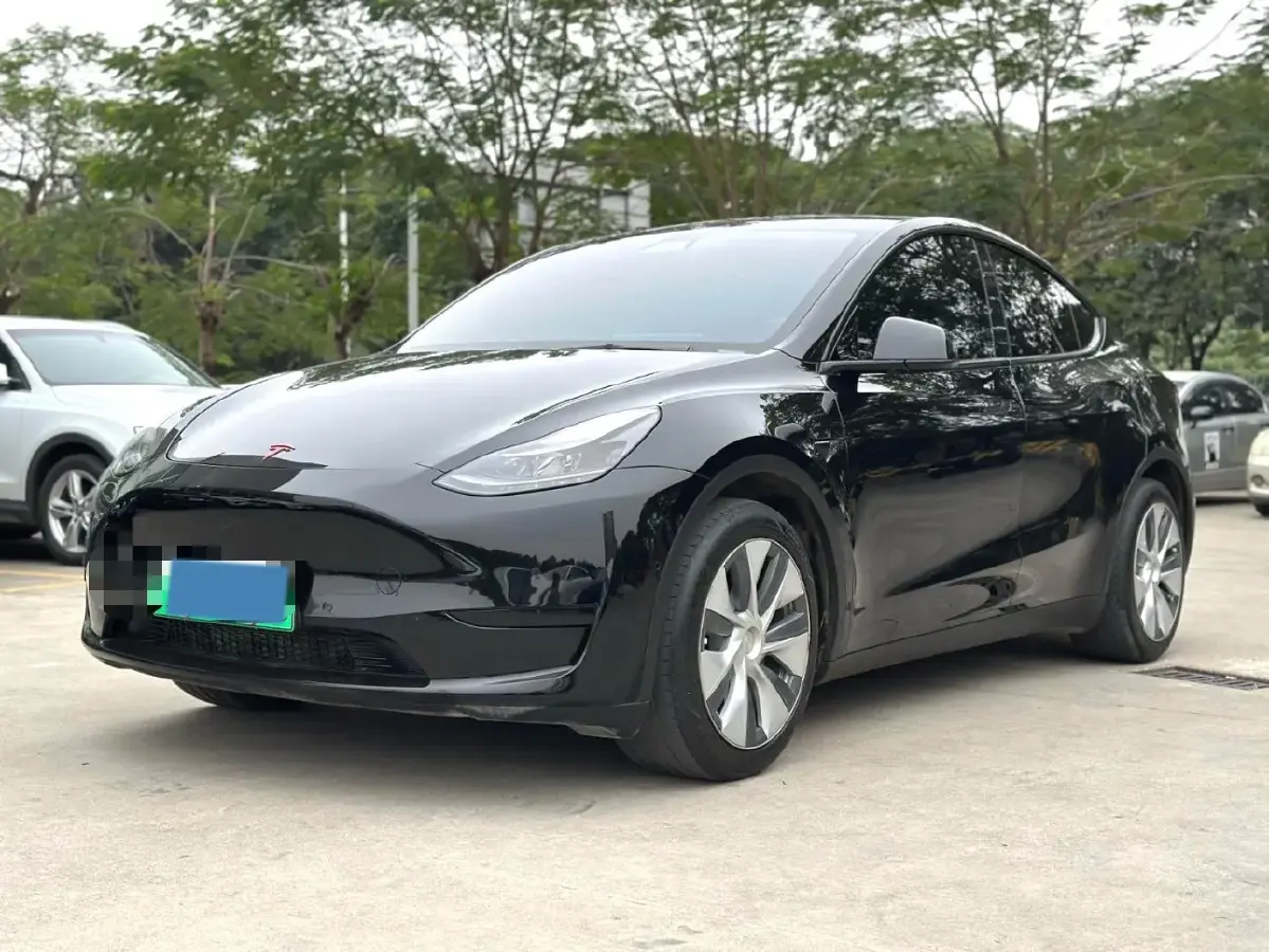 2022 Tesla Model Y BEV 60KWH