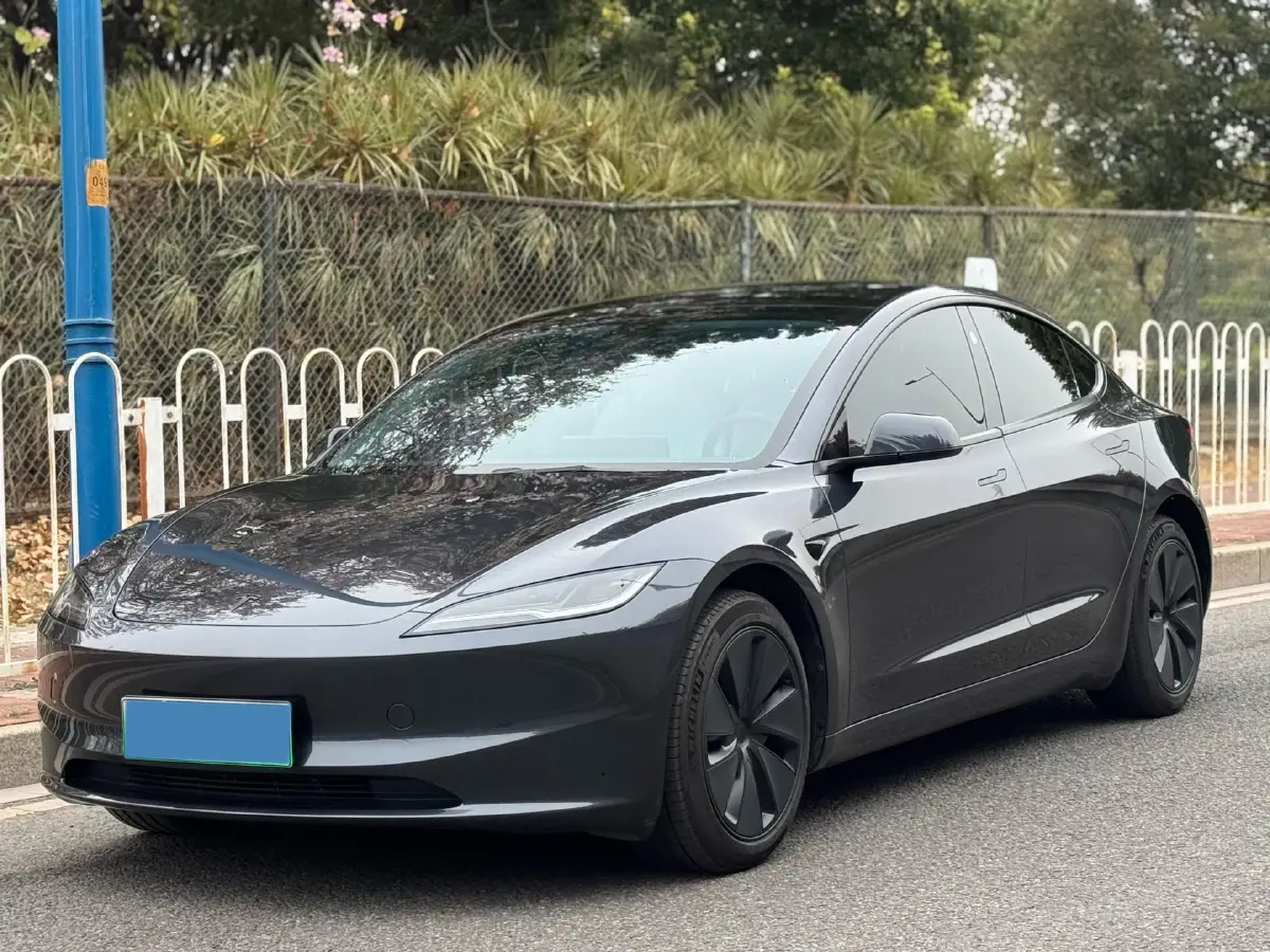 2023 HYPTEC GT BEV 80KWH