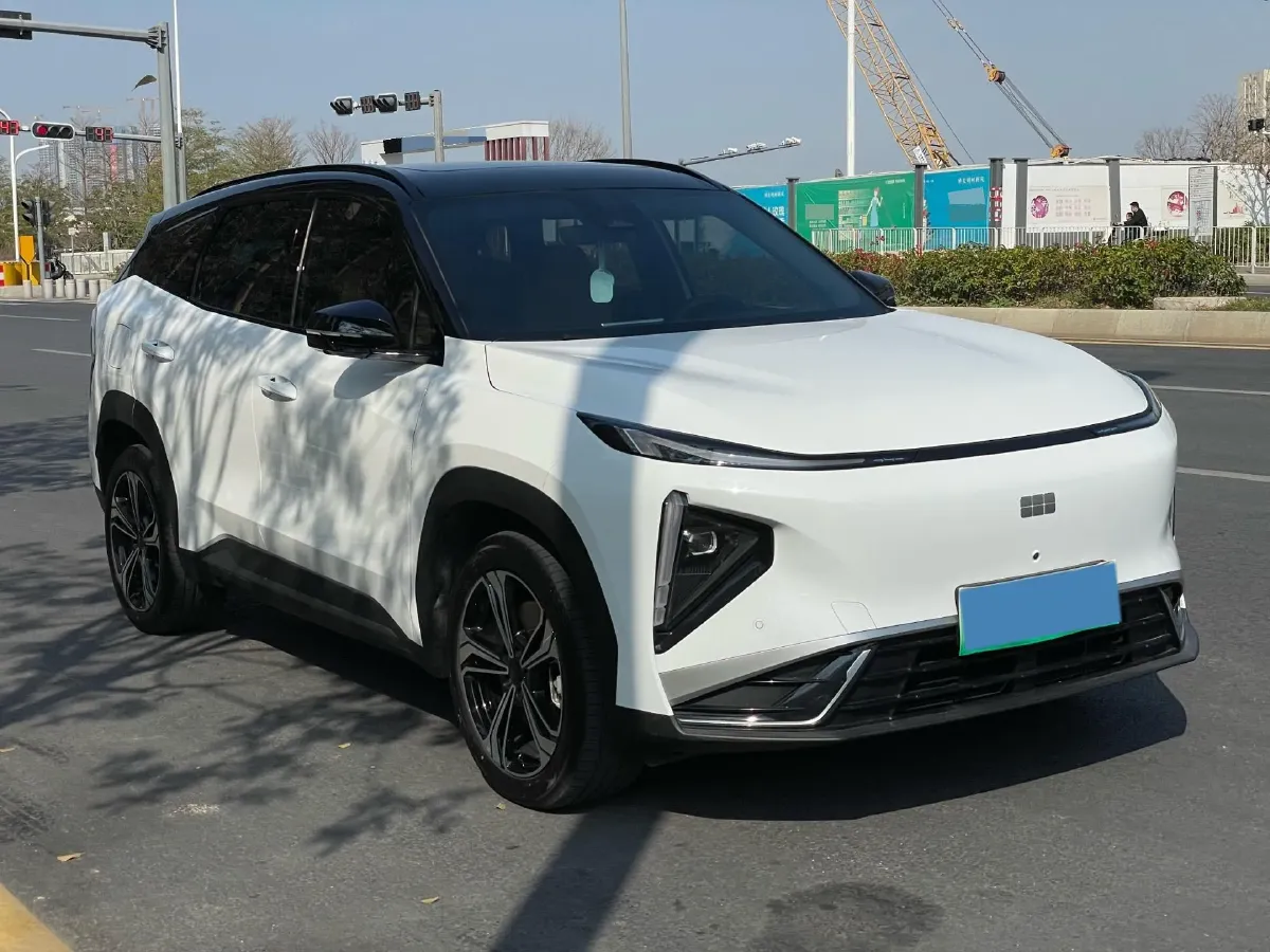 2025 Geely Galaxy L7 1.5L 112HP L4 1DHT PHEV 18.4KWH,autocango,china used car exporter,china ev exporter,chinese used car exporter,chinese used ev exporter