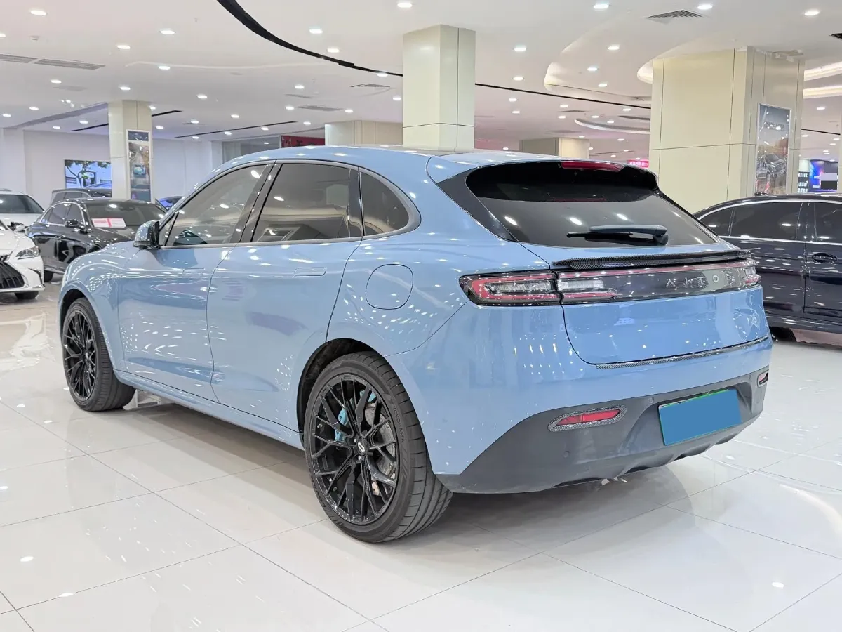 2022 AITO AITO M5 Range Extended 125HP REEV 40KWH,autocango,china used car exporter,china ev exporter,chinese used car exporter,chinese used ev exporter