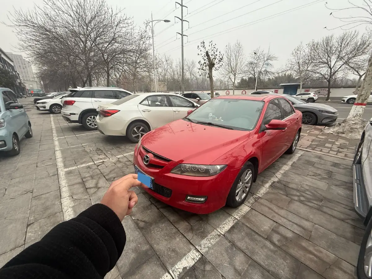 2015 Mazda 6 2.0L 147HP L4 5AT