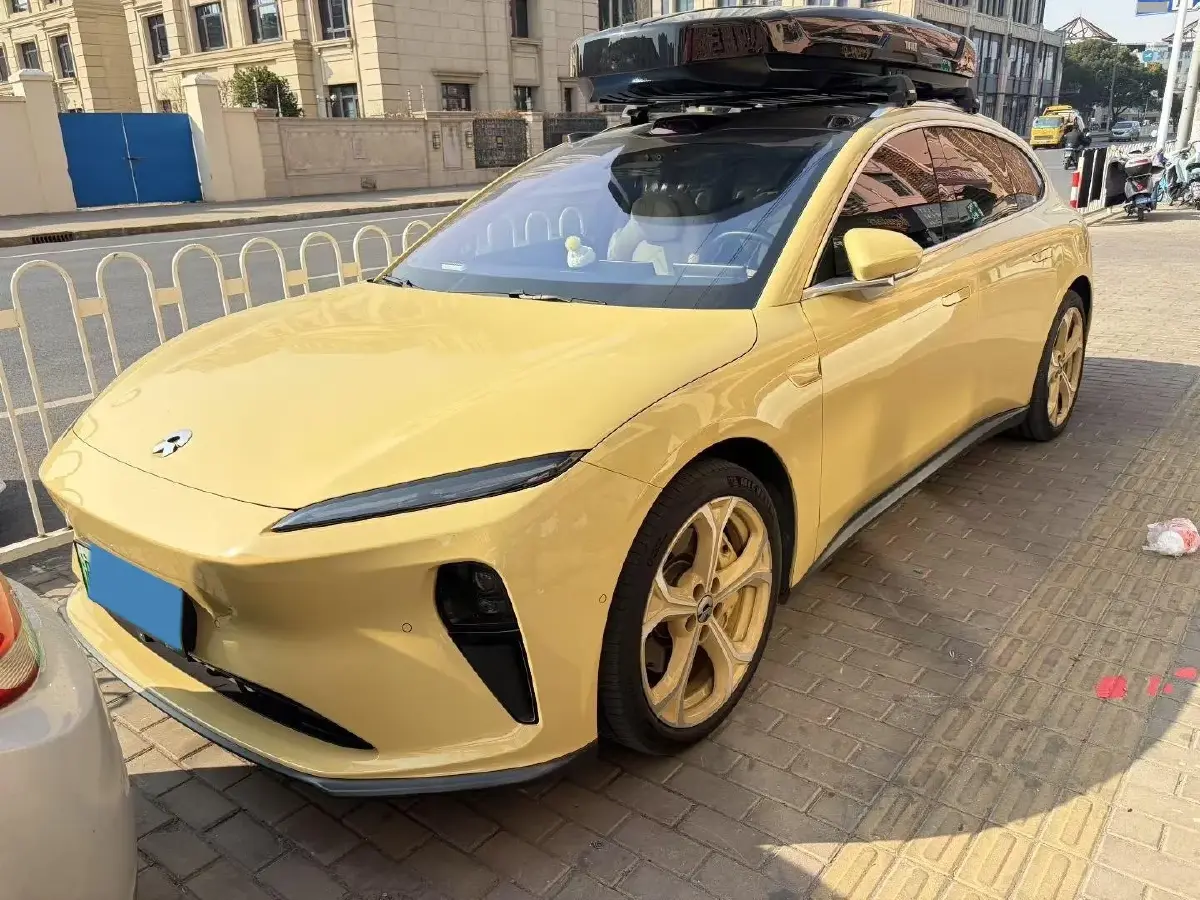 2023 NIO ET5T BEV 75KWH