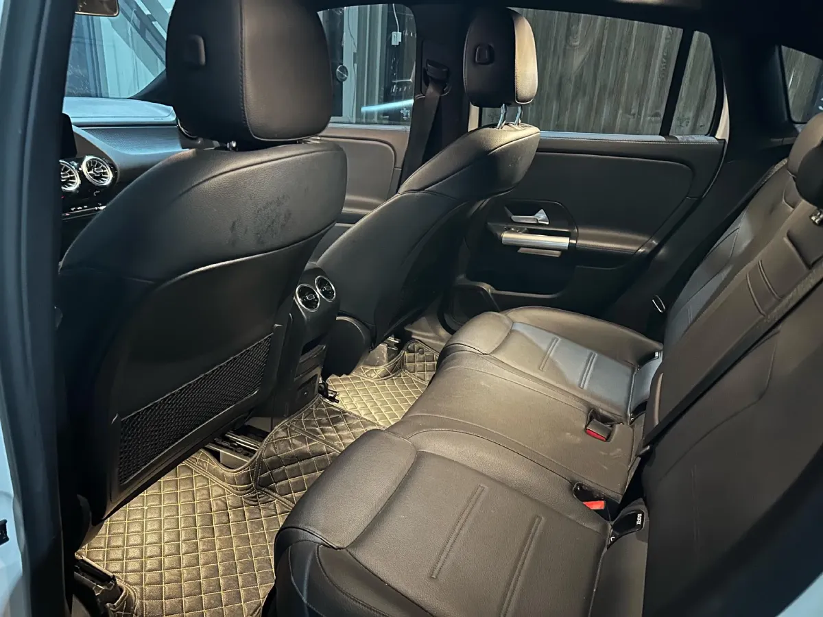 2022 Mercedes-Benz GLA Class 1.3T 163HP L4 7DCT,autocango,china used car exporter,china ev exporter,chinese used car exporter,chinese used ev exporter