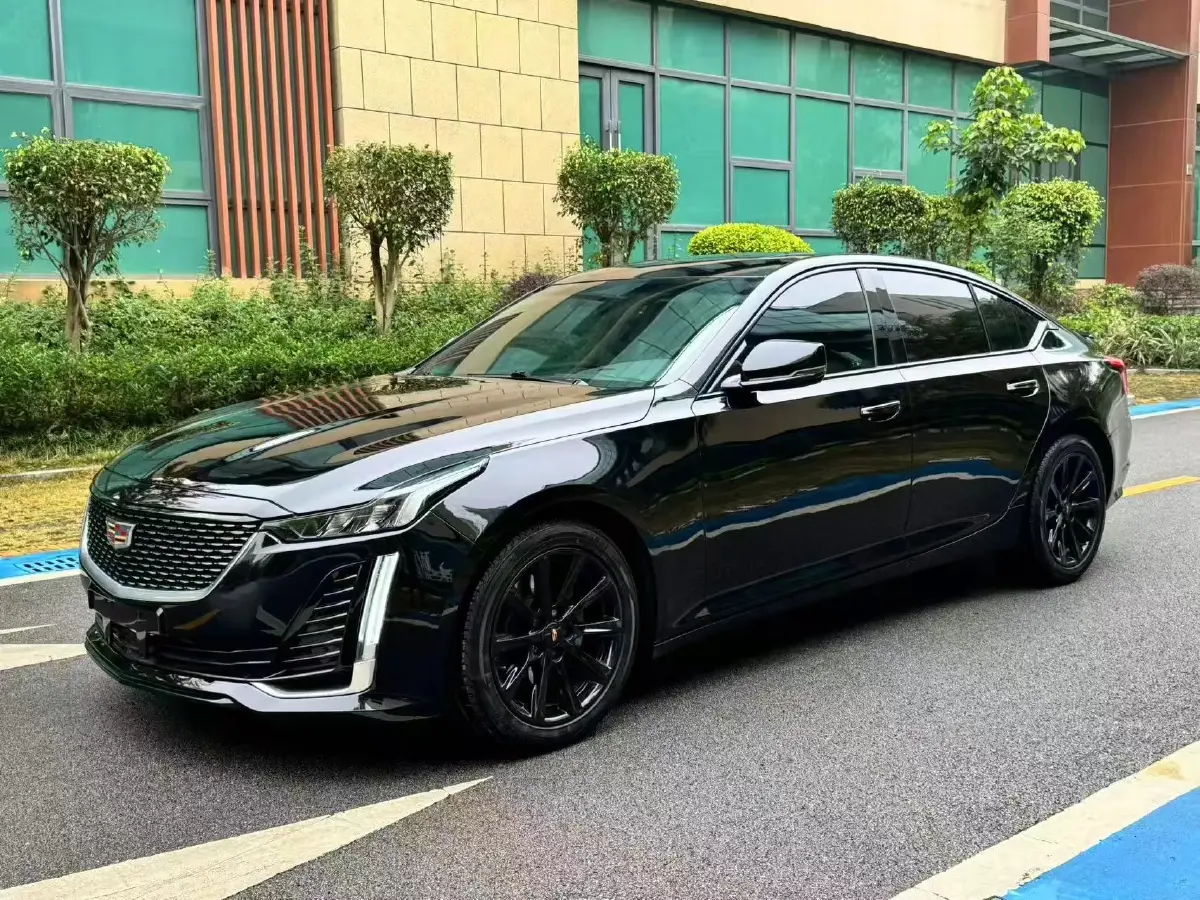 2021 Cadillac CT5 2.0T 237HP L4 10AT