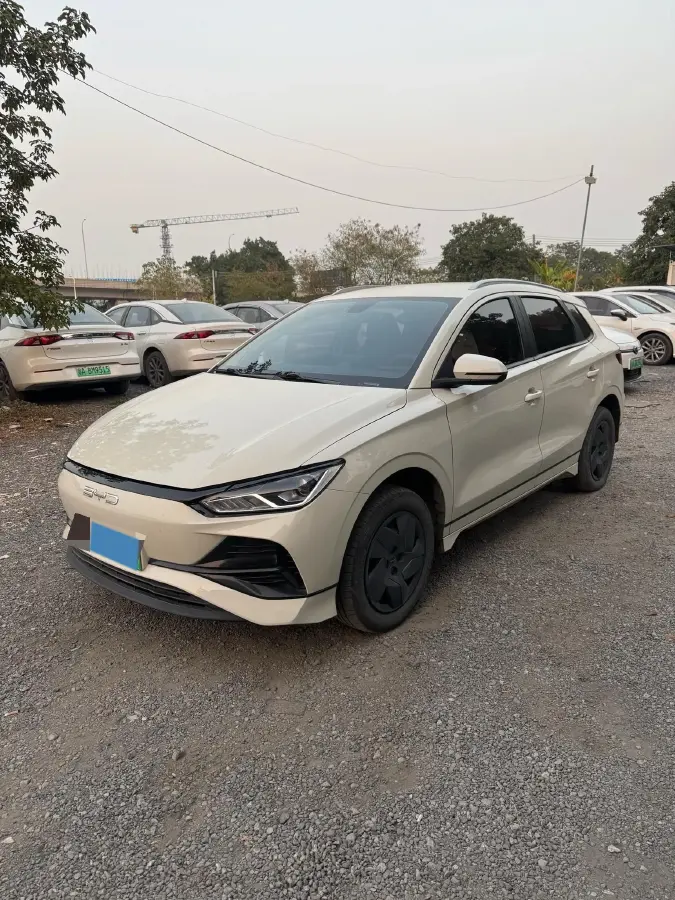 2023 BYD e2 BEV 43.2KWH