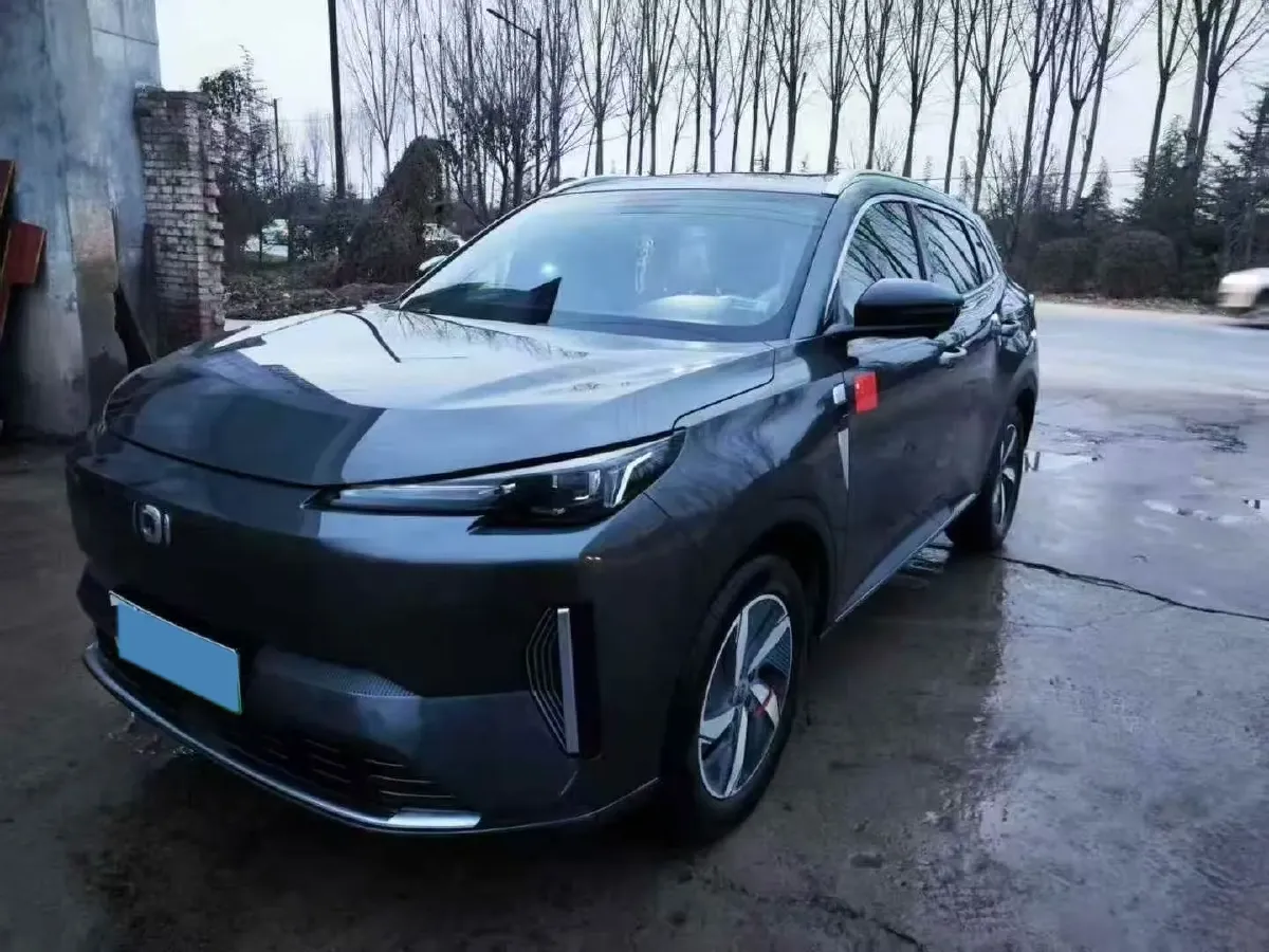 2024 ChangAn QiYuan Q05 1.5L 110HP L4 E-CVT PHEV 18.4KWH,autocango,china used car exporter,china ev exporter,chinese used car exporter,chinese used ev exporter