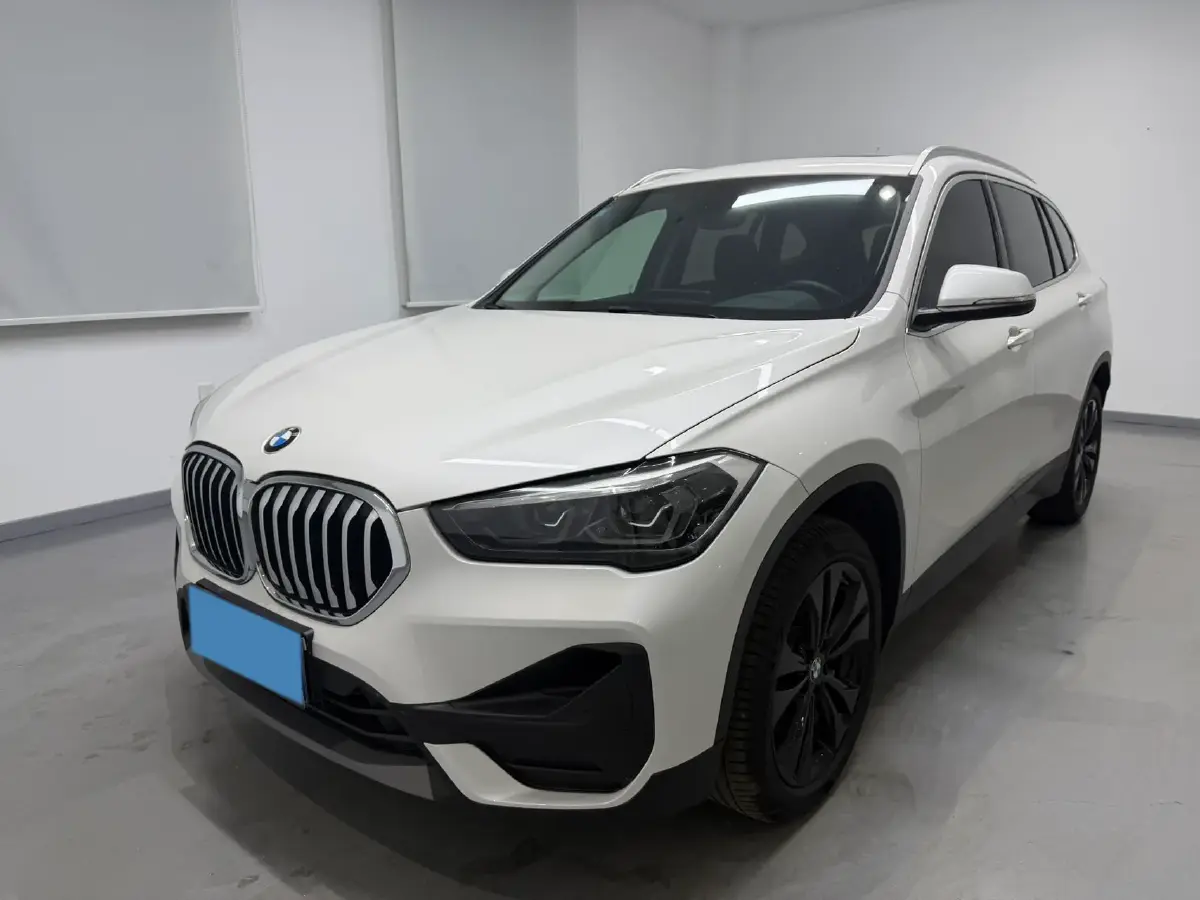 2021 BMW X1 1.5T 140HP L3 7DCT
