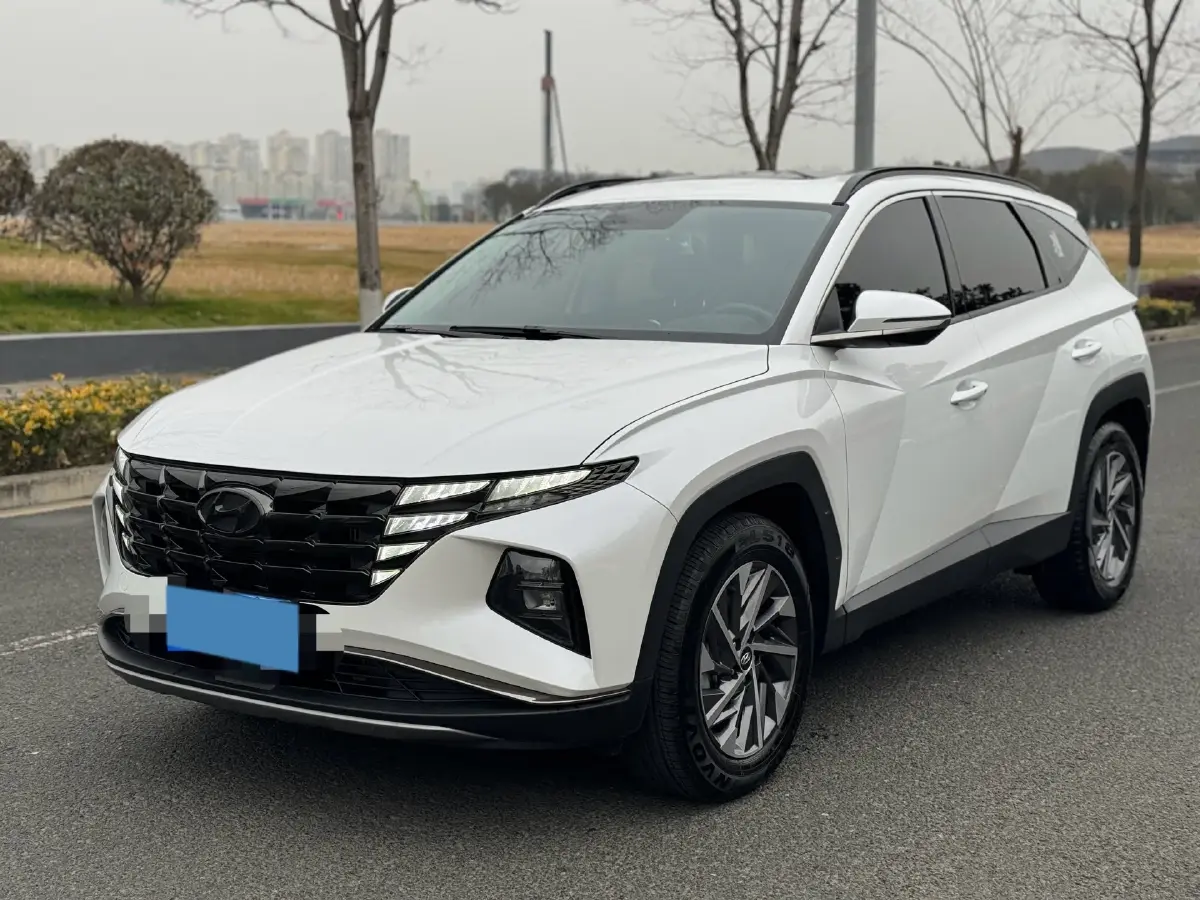 2023 Hyundai Tucson 1.5T 200HP L4 8AT